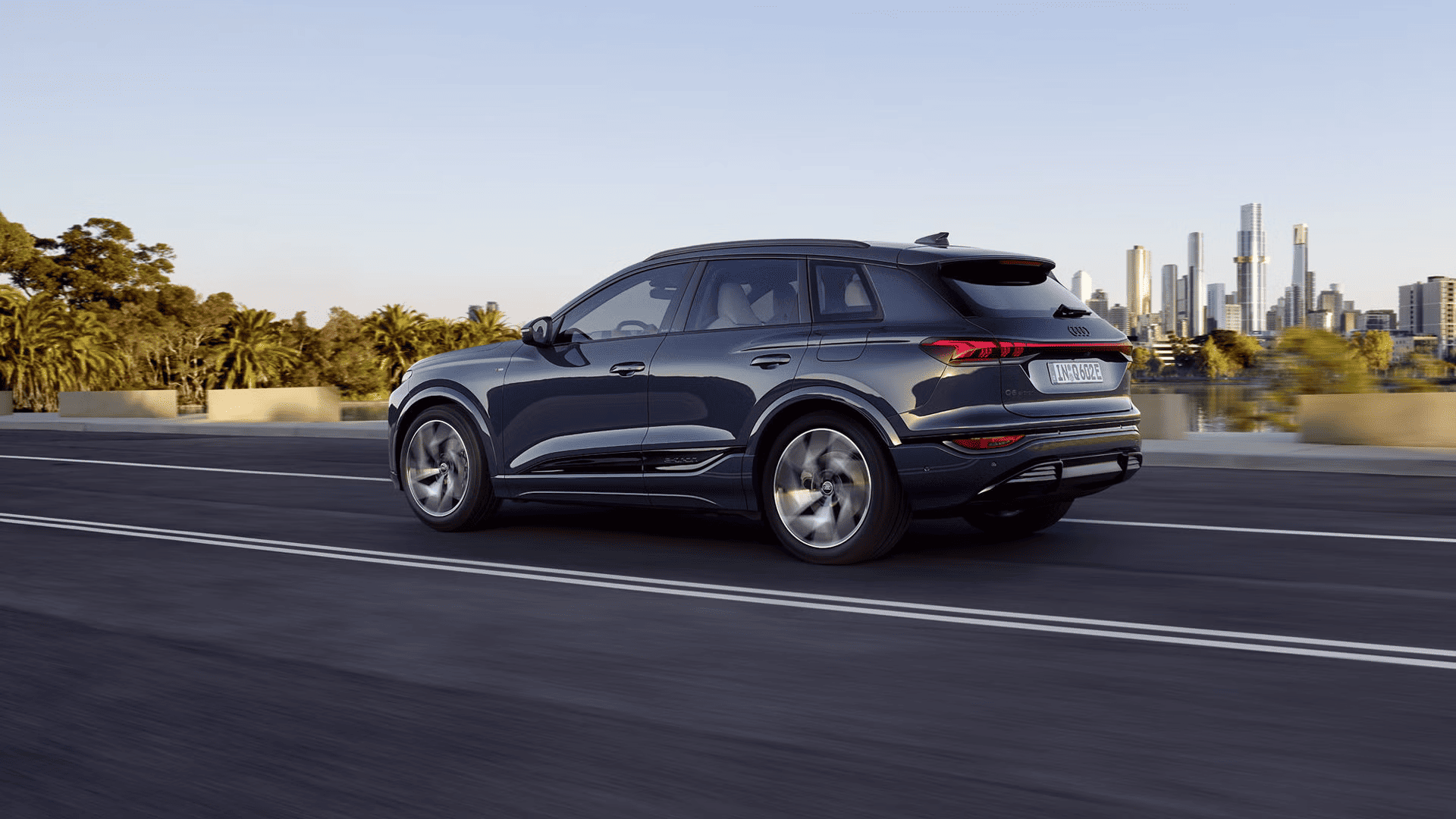 Audi Lens - Audi Q6 e-tron